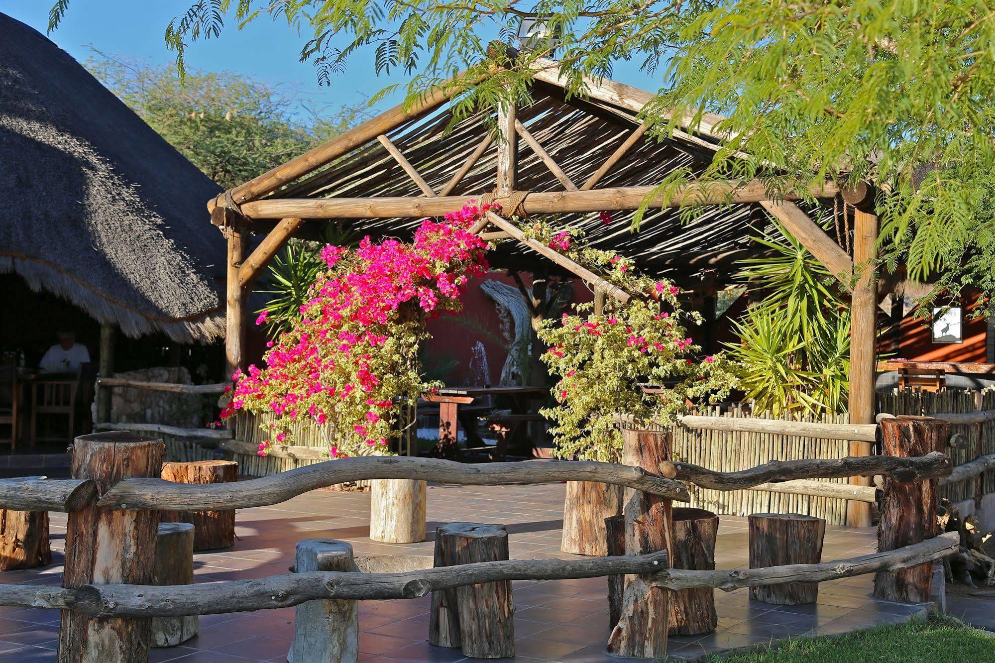 Solitaire Desert Farm Exterior photo